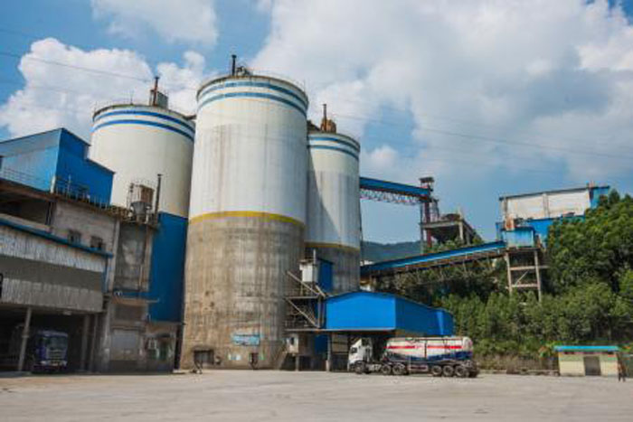 26GHZ高頻雷達(dá)在淮北某水泥廠成品水泥儲(chǔ)倉(cāng)及半成品粉煤灰倉(cāng)連續(xù)穩(wěn)定測(cè)量